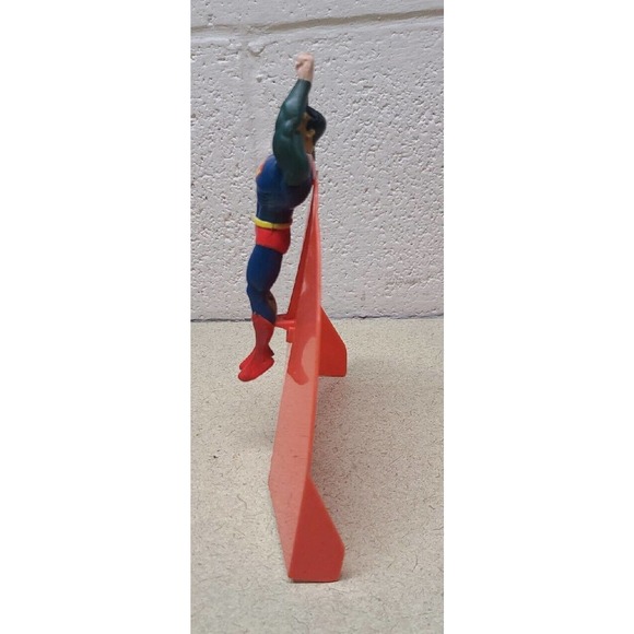 DC Comics 90's SUPERMAN Animated Series 5" Toy Action Figure - Rare - Picture 4 of 5